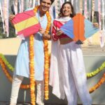 Simran Budharup Instagram - Makar Sankranti Fun 🪁😎 . . . #pandyastore #actor #mohitparmar #simranbudharup #krish #rishita #festival #kite #gujrat #festivevibes #ethnic #makarsankranti #lohri #starplus #style #cool #bollywood #pollywood #laughter #joy #trending #shukrana