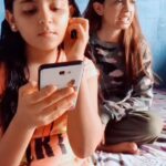 Simran Budharup Instagram - Ab Samja Iske Juuu Khatam Kyu Nai Ho Rahe Hai🤪 #love #fun #funny #comedy #sister #sisters #videos #funnyvideos #comedyreels #pandyastore #follow