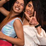 Simran Budharup Instagram - Pandya Store Completing 600 episodes❤️🔥 Ayeeee Partyyyyyy 👯‍♀️👯‍♀️ #trending #funny #comedy #cute #hair #makeup #masti #600 #episodes #television #love #hair #makeup #me #lovemyself #rishita #pandyastore #follow