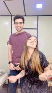 Simran Budharup Instagram - Nachaaa Diya👯‍♀️👯‍♀️🔥 @realmohitparmar 

#crazy #dance #funny #comedy #cute #masti #hair #makeup #set #bts #pandyastore #follow