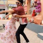 Simran Budharup Instagram - They Say Everything Is Fair In Love And War He Applied It🤪🔥❤️ #fun #funny #set #bts #coactor #funloving #masti #crazy #cute #cutest #love #acting #actor #pandyastore #starplus #hair #makeup #follow #followformore