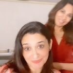 Smita Bansal Instagram - Money spent well 😊😊Thanks for keeping me glowing @dr.monicajacob1 #bodyzwellness #glow #skincare #beautytreatment