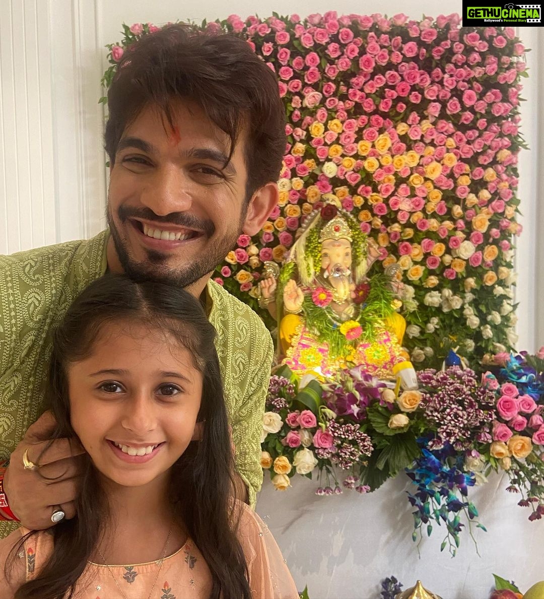 Smita Bansal Instagram - Ganpati Darshan. #ganpatibappamorya #festivalsofindia #ganeshchaturthi