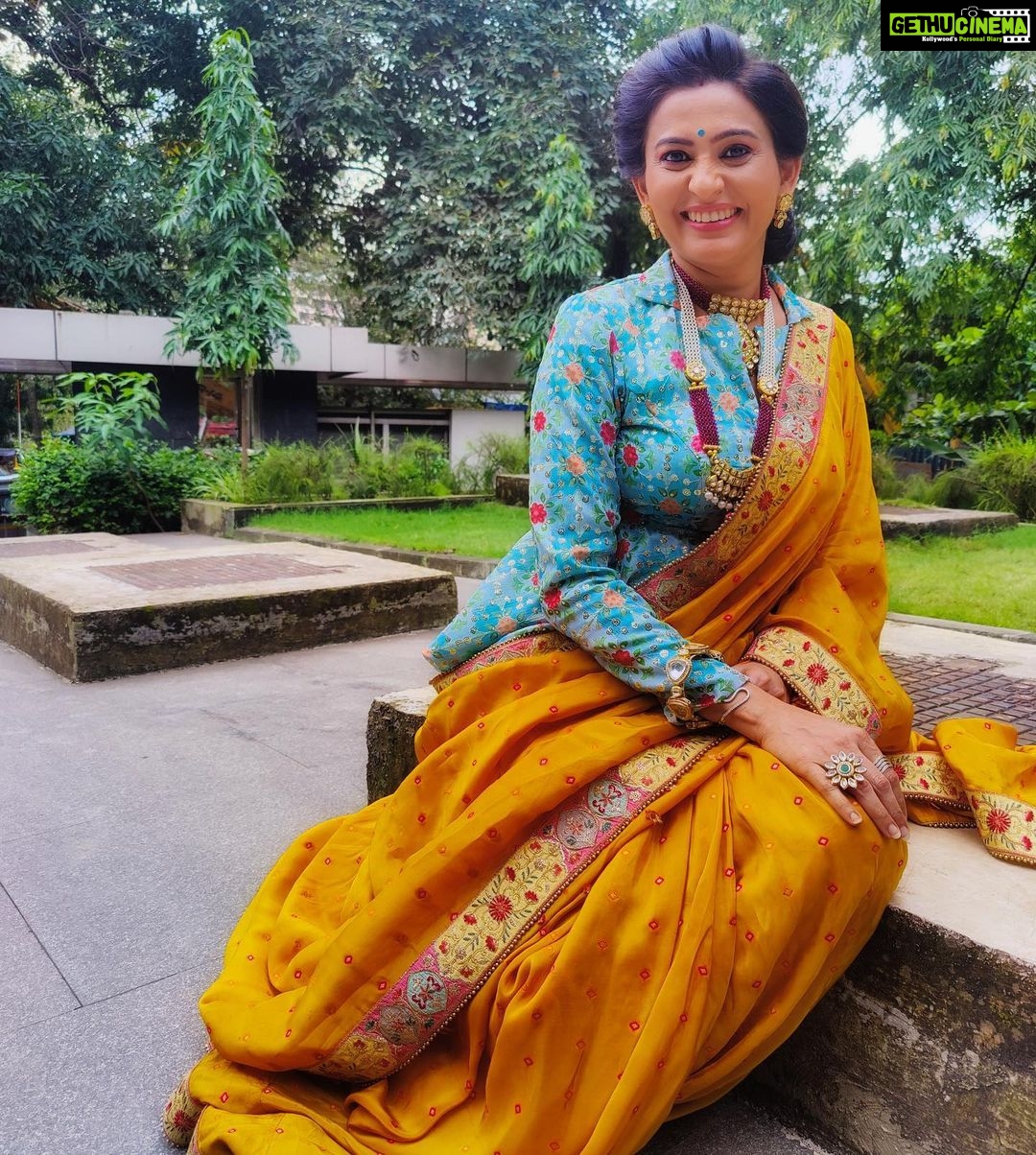 Smita Bansal Instagram - Gratitude. #neelamoberoi #bhagyalakshmi #smitabansal