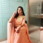 Smita Bansal Instagram - Sab nu samajh ke ki karna ae, Dil nu ae samjhaavan.. #instapic #peach #saturday #smitabansal #haapyweekend