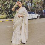 Smita Bansal Instagram - Catching some rays.🌞 #sunkissed #sun #summerdays 📸- @aakanshashukla0803