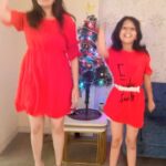 Smita Bansal Instagram - Merry Christmas to all. May we have a healthy and stress free year. #anaagha #mummasbabygirl #christmas2022 #reelinstagram
