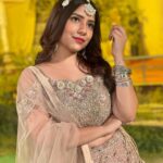 Sneha Bhawsar Instagram - Shine is my favorite color✨. outfit - @urbandulhaniya #weddingoutfits #lehenga #traditionalwear #weddingdress #snehabhawsar #ghumhaikisikeypyaarmeiin #ghkpm #karishma #shadiseason #wedding #weddingseason #bridesmaids