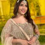 Sneha Bhawsar Instagram - Shine is my favorite color✨. outfit - @urbandulhaniya #weddingoutfits #lehenga #traditionalwear #weddingdress #snehabhawsar #ghumhaikisikeypyaarmeiin #ghkpm #karishma #shadiseason #wedding #weddingseason #bridesmaids