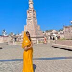 Sneha Bhawsar Instagram – TEMPLES ARE AN EXPRESSION OF
GOD’S LOVE❤️

 

#jayshreemahakal #ujjain #mahakalujjain #ujjainmahakaal #snehabhawsar #madhyapradesh #temple Mahakal, Ujjain