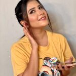 Sneha Bhawsar Instagram – FINGERS SizeZero Pods are the whole vibe!🎶💫

The best part is you can carry these small earbuds anywhere !👀❤️
@fingersindia 

#FINGERSAddict #earpods