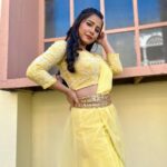 Sneha Bhawsar Instagram – Look at you, looking at me 💛
#snehabhawsar #karishma #ghumhaikisikeypyaarmeiin
#photography #photoshoot #classy #fashion #style #fashionista #loveyourself #starplus
#staysafe #quote #instaquote #actress
