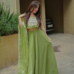 Sneha Bhawsar Instagram - Eid Mubarak everyone ❤️ outfit by Anouk Styled by : @estilobykarishma @hemali_suratwala #eidmubarak #eidoutfit #indowestern #indowesterndress #karishma #snehabhawsar #ghumhaikisikeypyaarmeiin #ghkpm #treditionalwear Mumbai, Maharashtra