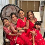 Sneha Bhawsar Instagram – ❤️❤️❤️

#bts #friends #family #goodtimes #goodmemories #ghumhaikisikeypyaarmeiin #snehabhawsar