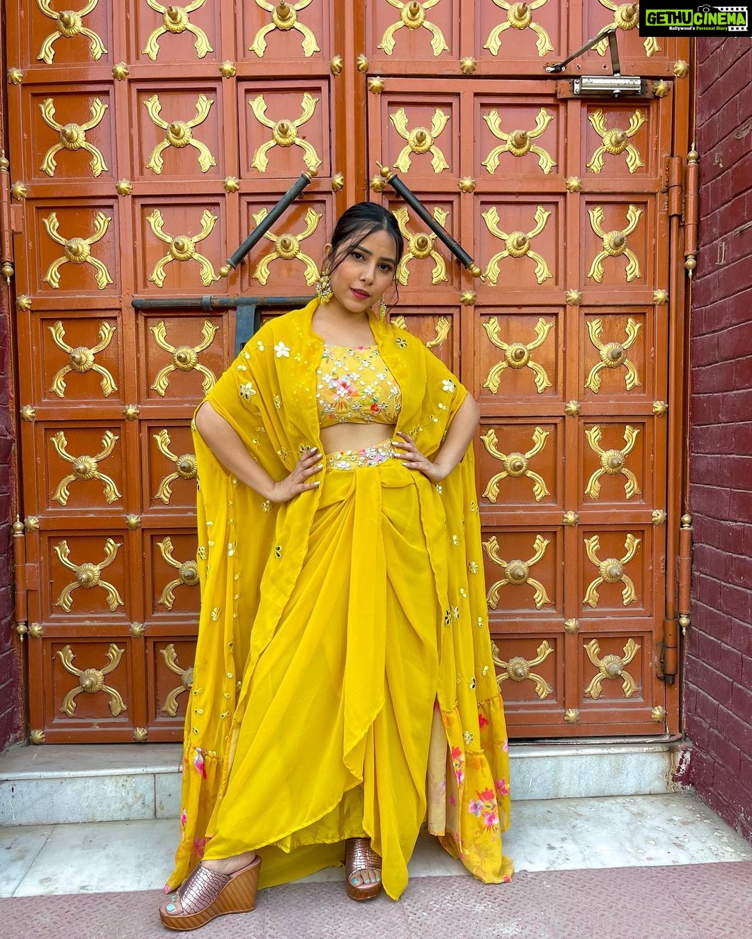 Sneha Bhawsar Instagram - Side by side, or miles apart, my sister is always close to the heart❤️ @madhuri_bhawsar Styled by - @purvabansal5 Both the Outfits by - @rkkurtis Earrings by- @gehnacollections #weddingoutfits #traditionalwear #indowesternoutfit #weddingdress #snehabhawsar #ghumhaikisikeypyaarmeiin #ghkpm #karishma #weddingseason #bridesmaids