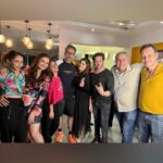 Sneha Wagh Instagram - The Vibe Was So Cool, When We All Met…… Special Thanks To @deepshikha.nagpal for hosting Us with so much Love & Warmth! Our Work Family Is A Happy Family, Touchwood 🧿 . . . #photooftheday #instagood #instadaily #fyp #coactors #friends #shootfamily #bts #nuksh #SarangeSneha #naumrakiseemaho #ssnehawagh #snehawagh