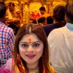 Sneha Wagh Instagram - Ganpati Bappa Mourya !! Wishing everyone prosperous and happiest Maaghi Ganpati. ❤️🤗 May the lord remove all obstacles from our paths and fill us with sweeteness and abundance!! . . . #ganpatibappamorya #ganesha #goodvibes #instagood #instadaily #blessed #gratitude #SarangeSneha #ssnehawagh #snehawagh Shree Siddhivinayak Ganapati Temple