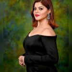 Sneha Wagh Instagram - “She’s mad but she’s magic. There’s no lie in her fire.” - Charles Bukowski . . 👗: @style__inn 🧣: @richaranawat . . #instagood #instadaily #fashion #style #stylish #lookbook #stylefile #nuksh #SarangeSneha #ssnehawagh #snehawagh