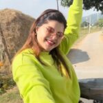 Sneha Wagh Instagram - Some stories are written in arms of the Nature, so was this! A fun and memorable ride that reenergized and revived me as well as Mummy... Thank you @thegoldentusk for so much love and warmth. Looking forward seeing y'all soon!! . . #jimcorbett #jimcorbettnationalpark #vacation #trip #holiday #holidaymood #memories #instagood #instamood #reelsinstagram #reelkarofeelkaro #reelitfeelit #sarange #sarangesneha #snehawagh #ssnehawagh The Golden Tusk