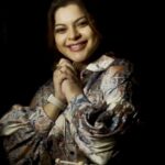 Sneha Wagh Instagram – I still wonder प्यार कैसे होता हे, ये प्यार कैसे होता हे? 🙈
.
.
👗: @fashionstruc 
📍: @byou.in
.
.
#love #romanticsong #bollywoodsongs #bollywoodclassics #reels #reelsinstagram #reelkarofeelkaro #reelitfeelit #sarange #snehawagh #sarangesneha #ssnehawagh