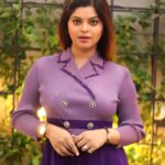 Sneha Wagh Instagram - Lavender Vibes 💜 . . 👗: @fashionstruc 📍: @trunksandleaves . . #photooftheday #lavender #purple #bright #goodtimes #goodvibes #lookbook #stylefile #instamood #instagood #instadaily #sarange #sarangesneha #ssnehawagh