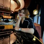 Sneha Wagh Instagram - The days when everything seems just ok, but then getting up with a grin on face and cheering up myself! . . #PositiveVibes #tuesdaythoughts #positivity #positivequotes #lookbook #stylefile #blackoutfit #photooftheday #sarange #sarangesneha #snehawagh