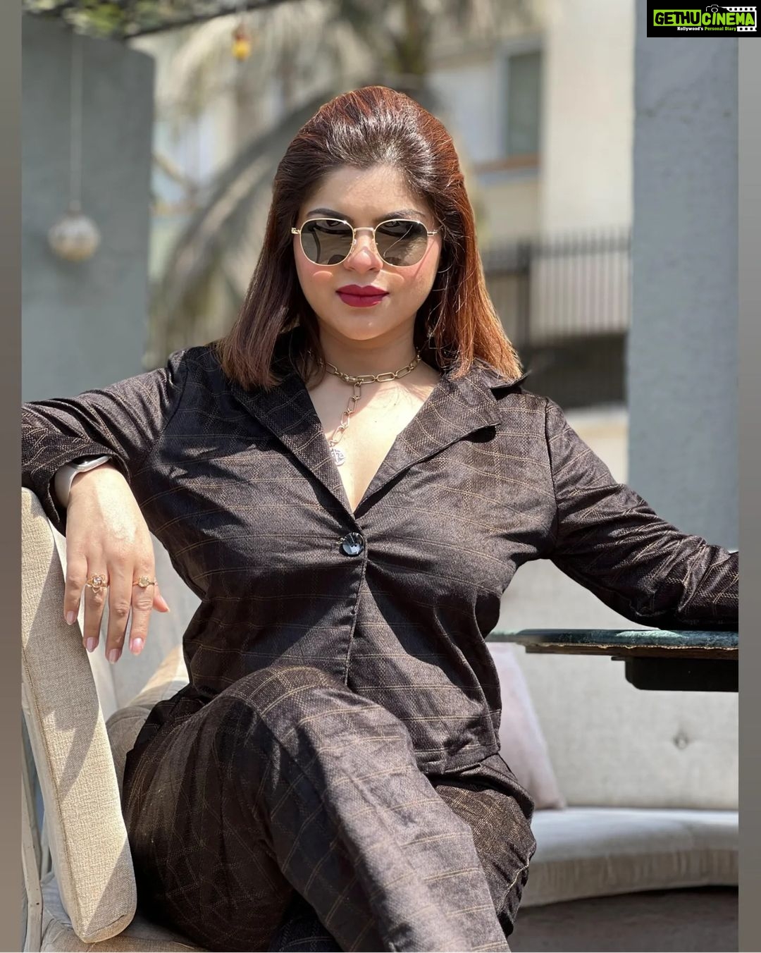 Sneha Wagh Instagram - Miley wasn't wrong when she said... I can love me better than you can... Coz it is what it is! π . . π: @fashionstruc π: @vloungedeck . . #strong #powerful #bosslady #fyp #fashiongram #sarange #sarangesneha #snehawagh #ssnehawagh