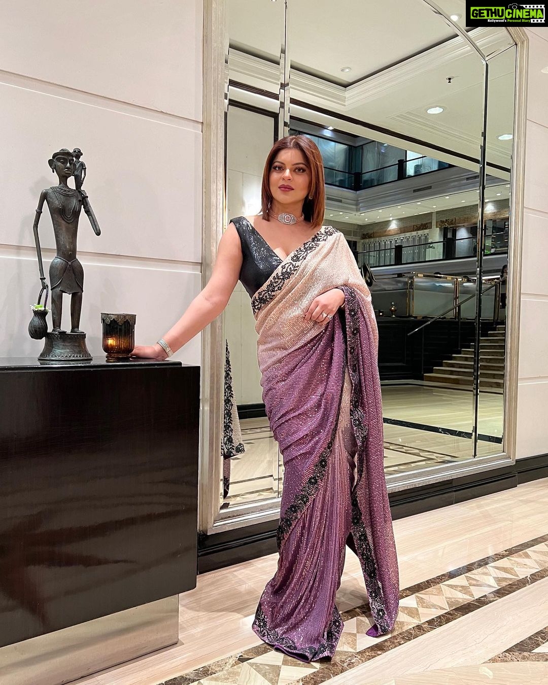 Sneha Wagh Instagram - Last Night, I was In Love with My Saree, more than Myself β¨πβ¨ . . . #gratitude #awardsnight #eventnight #instagood #instadaily #instamood #instagood #blessed #fyp #SarangeSneha #ssnehawagh #snehawagh