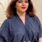 Sneha Wagh Instagram - Unapologetically being myself 👑 . . 📍: @byou.in 👗: @fashionstruc . . #walk #powerwalk #trending #fyp #weekendvibes #feelkaroreelkaro #feelitreelit #sarange #sarangesneha #Ssnehawagh