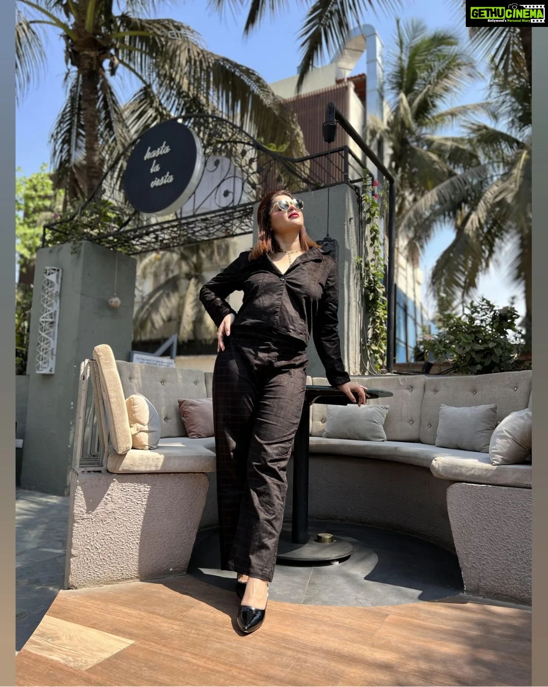 Sneha Wagh Instagram - Miley wasn't wrong when she said... I can love me better than you can... Coz it is what it is! π . . π: @fashionstruc π: @vloungedeck . . #strong #powerful #bosslady #fyp #fashiongram #sarange #sarangesneha #snehawagh #ssnehawagh