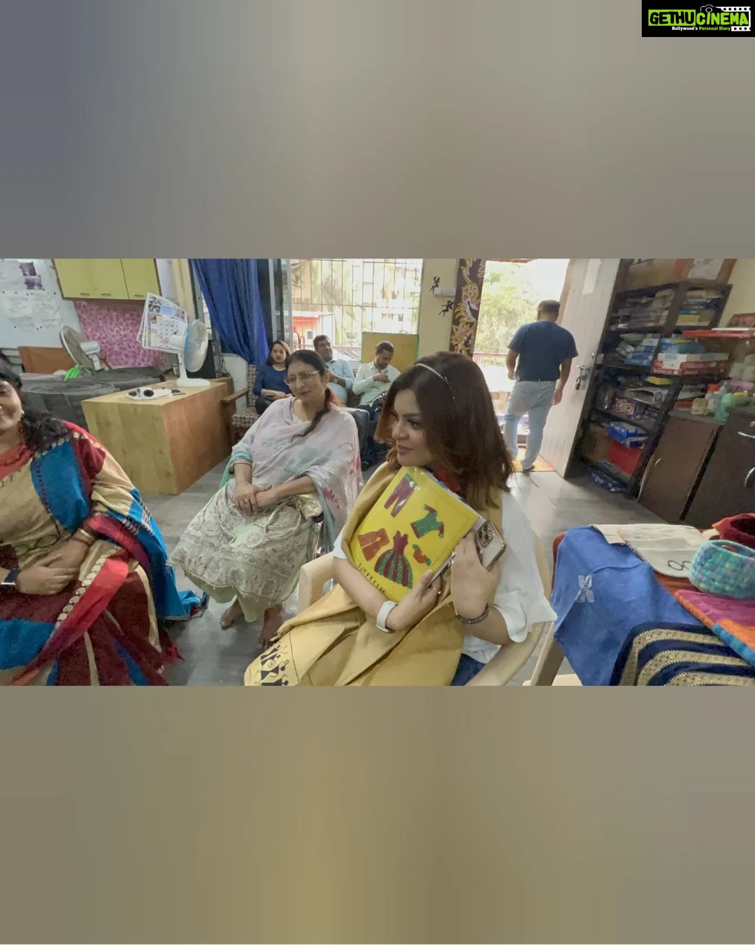 Sneha Wagh Instagram - This day surely was no less than a blessing. It was pleasure meeting these strong women on the special day ♥️🧿 . . #womensday #womenempowerment #blessed #grateful #instamood #instagood #instadaily #sarangesneha #snehawagh #ssnehawagh