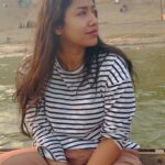 Sohini Sarkar Instagram – শেষ থেকে শুরু তোমাকে চাই……. #benaras #peace #peaceofmind #mind #ganga #heritage