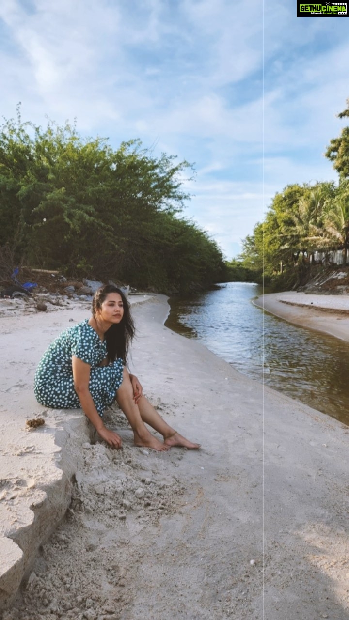 Sohini Sarkar Instagram - photo courtesy @love_oindrila ❤️ #naturephotography #naturelovers #water #green #sea #river
