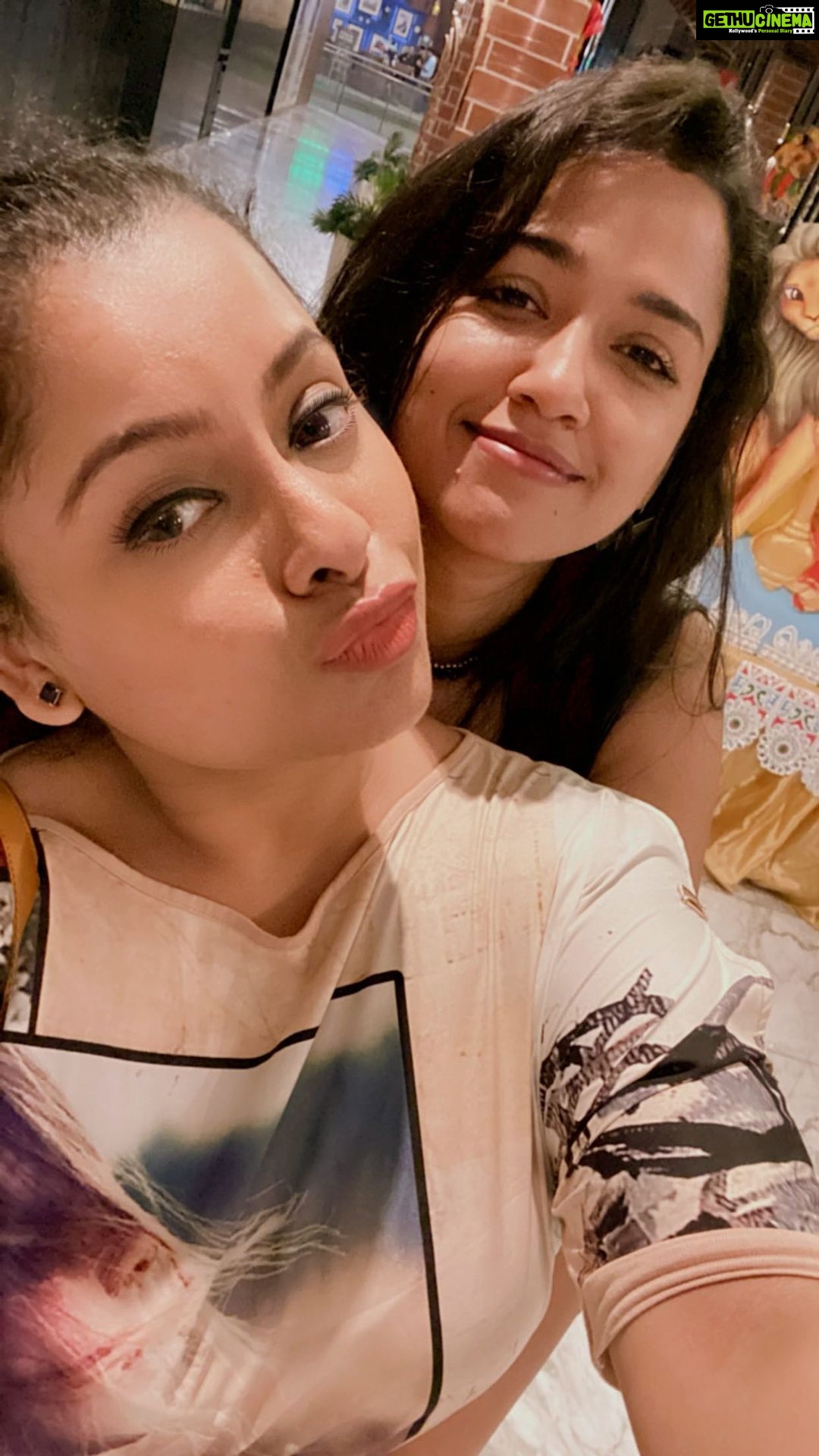 Sohini Sarkar Instagram - Good friends are a blessing. You're the greatest blessing of them all❤️ I can never go wrong in life because I have your support. You have always been there, offered me wisdom, and encouraged me. Even during the worst times, you gave me courage and helped me to keep moving forward. Thank you for being such an amazing friend. Love you 😘🤗 . . . . . #friendshipgoals #friends #friendship #love #friendsforever #bestfriends #friendshipquotes #instagram #instagood #photography #friend #life #happy #bff #duegapuja2022 #kolkata #fun #bestfriend #photooftheday #memories #friendshipday #friendships #happiness #friendsforlife #picoftheday #smile #likeforlikes #family #tollywoodactress #instadaily Kolkata city of joy