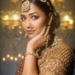 Sohini Sarkar Instagram - Eye to eye, so alive We're beautiful like diamonds in the sky ✨️✨️💫💫 ° ° ° Photo: @iamsudiptachanda MUA: @dassourav3 Hair: @yoursubhams_makeup Wardrobe: @anvaycouture Jewellery: @xenejewellers.india Styling: @bombaebyaisha Location: @trishanartandstudio Team: @abhireporting @sayoniroy9 #festivevibes #exclusive #shoot #ethniclook #reelsinstagram #reelitfeelit