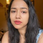 Sohini Sarkar Instagram - প্রথম ছবি = মনের মধ্যে যখন শিশুর মতো প্রশ্ন জাগে. দ্বিতীয় ছবি= না বুঝেও স্মিত হাসি দিয়ে manage করা আমি 🤪 #selfie #selfrealization