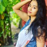 Sohini Sarkar Instagram – তুমি ভাবো তুমি রাস্তা খোঁজো? রাস্তাই তোমাকে খুঁজে ফেরে। ….শঙ্খ ঘোষ. #morning #morningvibes #nomakeup #sareelove #saree