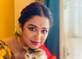 Sohini Sarkar Instagram - আমার লক্ষ্মী মেয়ে #catlover #pet #pujovibes #home