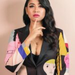 Sohini Sarkar Instagram – It’s not my style to simply blend in, I was born to be noticed. 😉🖤🌻
.
.
📸 @bijaya_datta 
💄 @abhijitpl2 
👗 @sandip_jaiswal 
📍 @novotelkolkata 
.
.
#swag #look #slay #rock #attitude #photoshoot #photooftheday #mood #saga #prints #patterns #shootdiaries #black #pink #ootd Novotel Kolkata Hotel And Residences