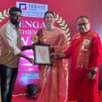 Sohini Sarkar Instagram – We spotted @sohinisarkar01 getting BEST ACTRESS AWARD for #Srikanto at Bengal achievers award 2023. Congratulations 🎊