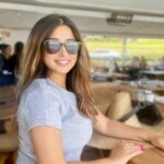 Somi Khan Instagram - Happy and sunny ☀️ Boatshed, La Perouse