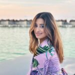 Somi Khan Instagram – Savero Ka Tu Mere Suraj Lage 💛🌞
.
.
.
Outfit @fashionstruc