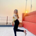 Somi Khan Instagram - You light up my world like nobody else ❤️ . . . #somi #selflove #instagood #hapiness