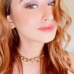 Somi Khan Instagram - 🖤💫 . . . #kesariyateraishqhaipiya #sundayvibes #happyme 🫶🏻