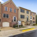 Soumya Seth Instagram – Super excited for my Newest Listing!!

This freshly painted townhome in Kingsbury community of Fairfax has all hardwood flooring, renovated kitchen(2019), new roof(2021), 2 fireplaces, a lot of natural light, attached garage with driveway and assigned parking spot. Close to George Mason University and University Mall.  Surrounded by several parks. Zoned for Robinson school pyramid.

For more questions reach out at www.somyaseth.com Fairfax, Virginia