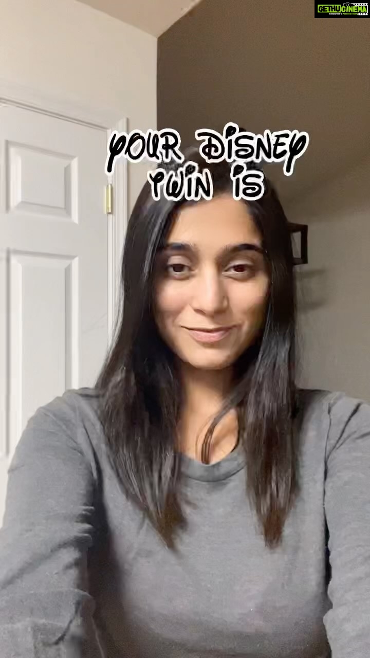 Soumya Seth Instagram - Had to try this 🤣 please don’t mind the chocolate 🍫 #VaRealtor #RealtorLife #Blessed #Greatful #SomyaSethHomes #RealEstate #NovaRealtor #LuxuryLiving #DreamsDoComeTrue #Believe #HouseHunters #WomeinInBusiness #Vienna #DreamHome #Southriding #Alexandria #Ashburn #LoudounCounty #Fairfax #Herndon #Mclean #GreatFalls #Arlington #FallsChurch #Investment #Buying #Selling #Pearsonsmithrealty #Foxessellfaster