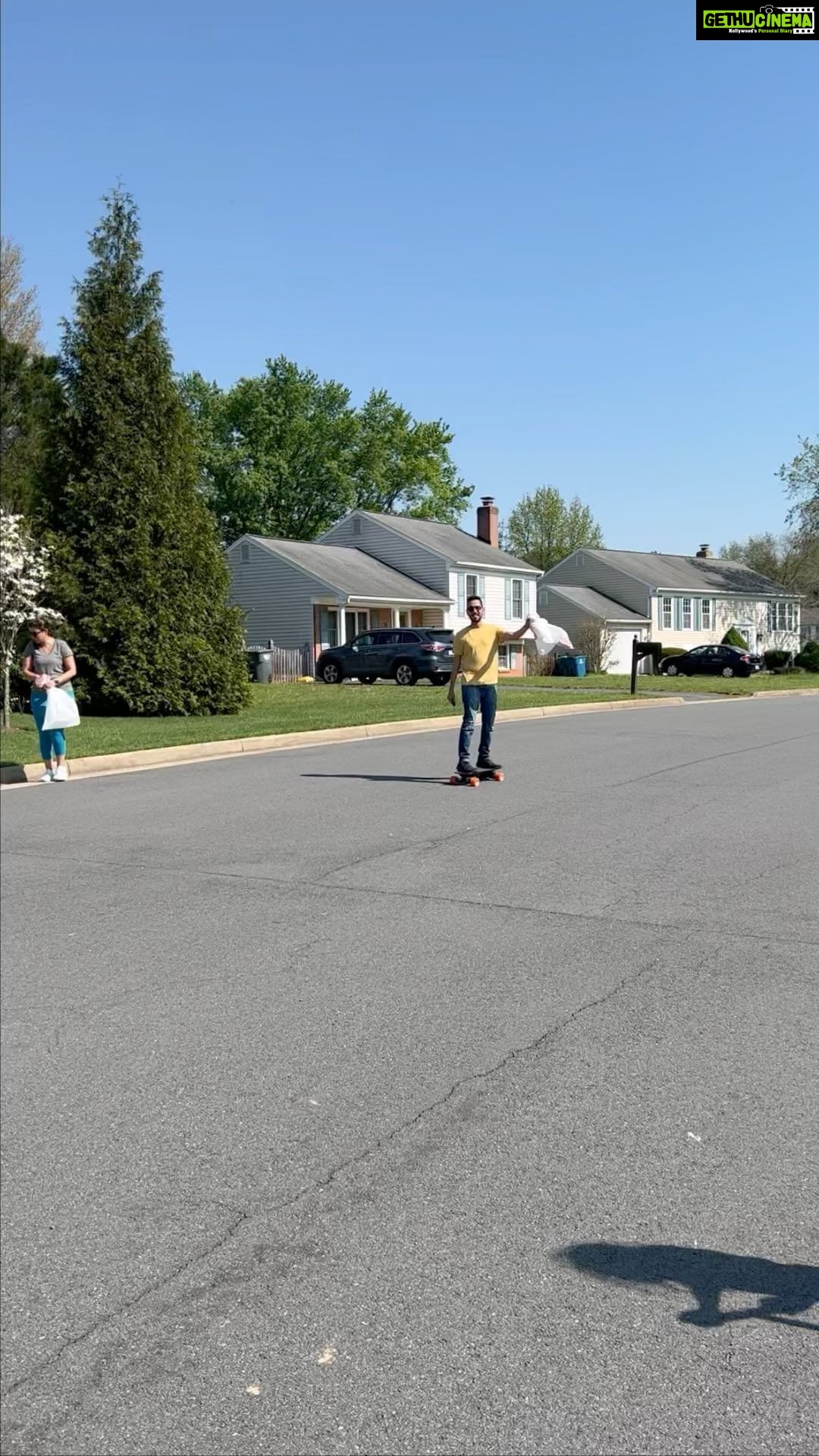 Soumya Seth Instagram - Our community’s #earthday #cleanup was pretty cool. We barely found any trash !!! Gold star for the kids ⭐️⭐️⭐️⭐️⭐️ who even cleaned up the woods !! So happy and proud of them!! Great Falls, Virginia