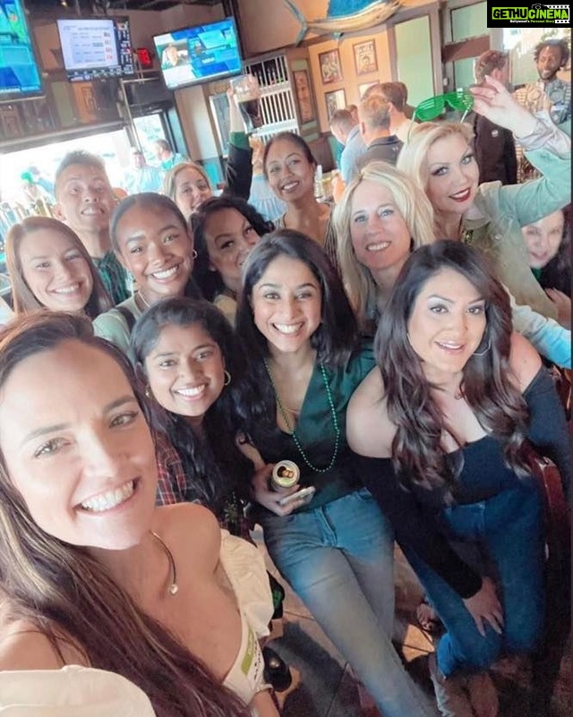 Soumya Seth Instagram - St Patrick day with my team!!!❤️