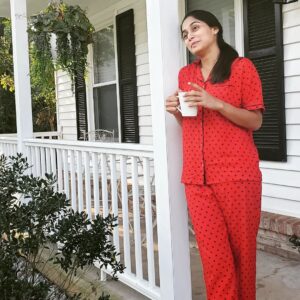 Soumya Seth Instagram - Call me old school but I am really a fan of British night suits!! The ones with the buttons and pockets!! Something about them is so heart warming!! These ones arrived from India @uptownie101 and just like a little kid I tried them all on day1!! So happy with the material and comfort!!
