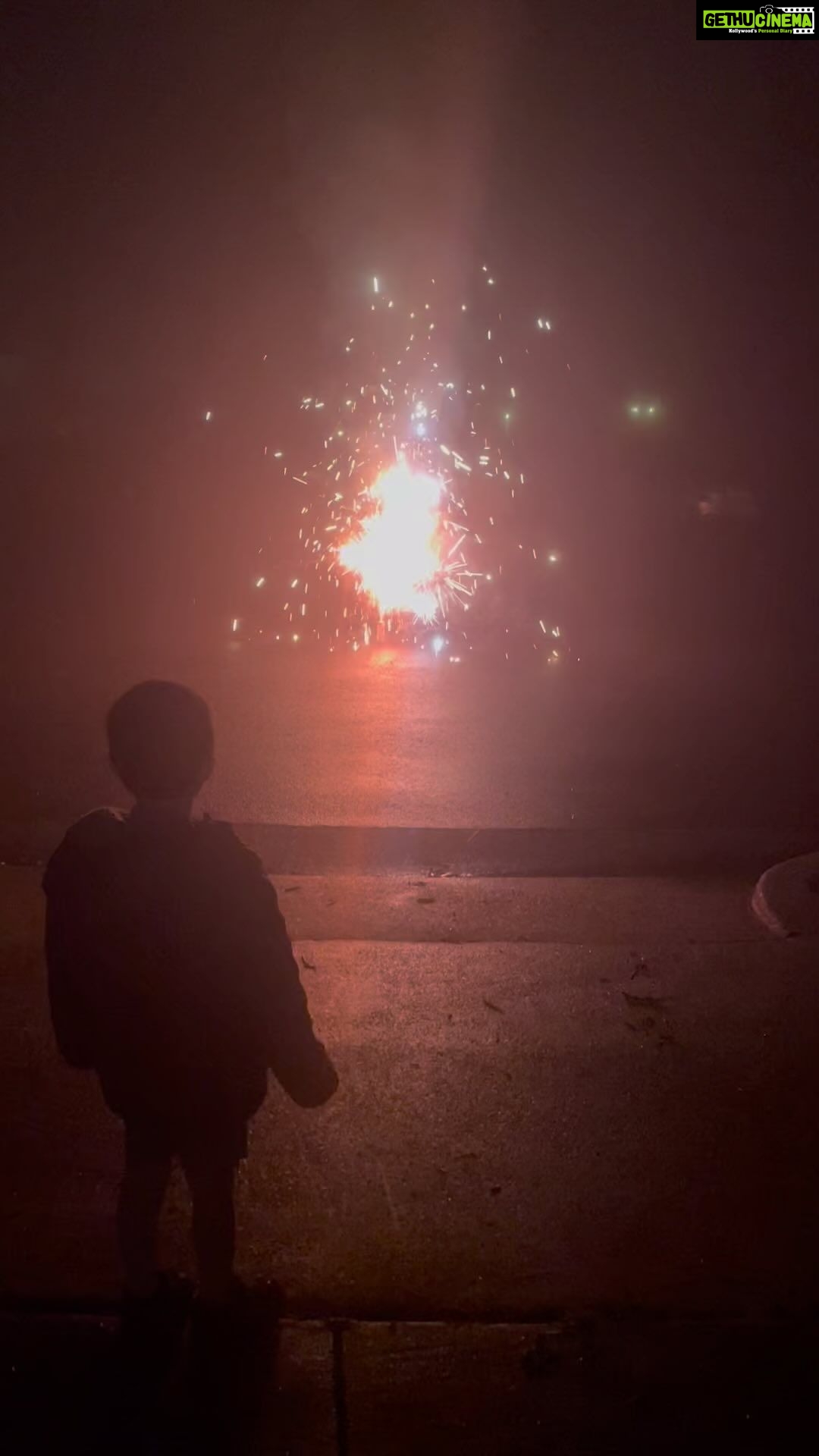 Soumya Seth Instagram - That’s how we brought in 2023!! Happy New Year’s from ours to yours !! ❤️🪩 Great Falls, Virginia